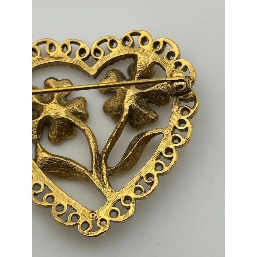 Vintage Heart‎ Flower Brooch Faux Pearl Gold Tone Filigree Pin